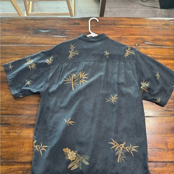 100% Silk Tommy Bahama Charcoal Shirt with Gold Embroidery - Picture 3 of 3
